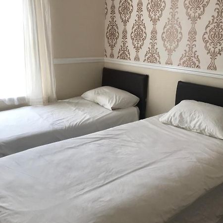 Bensons Guesthouse Southend-on-Sea Exterior photo